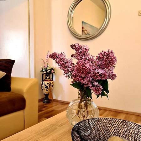 Nilaj Apartment Split Ngoại thất bức ảnh