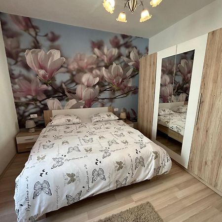 Nilaj Apartment Split Ngoại thất bức ảnh